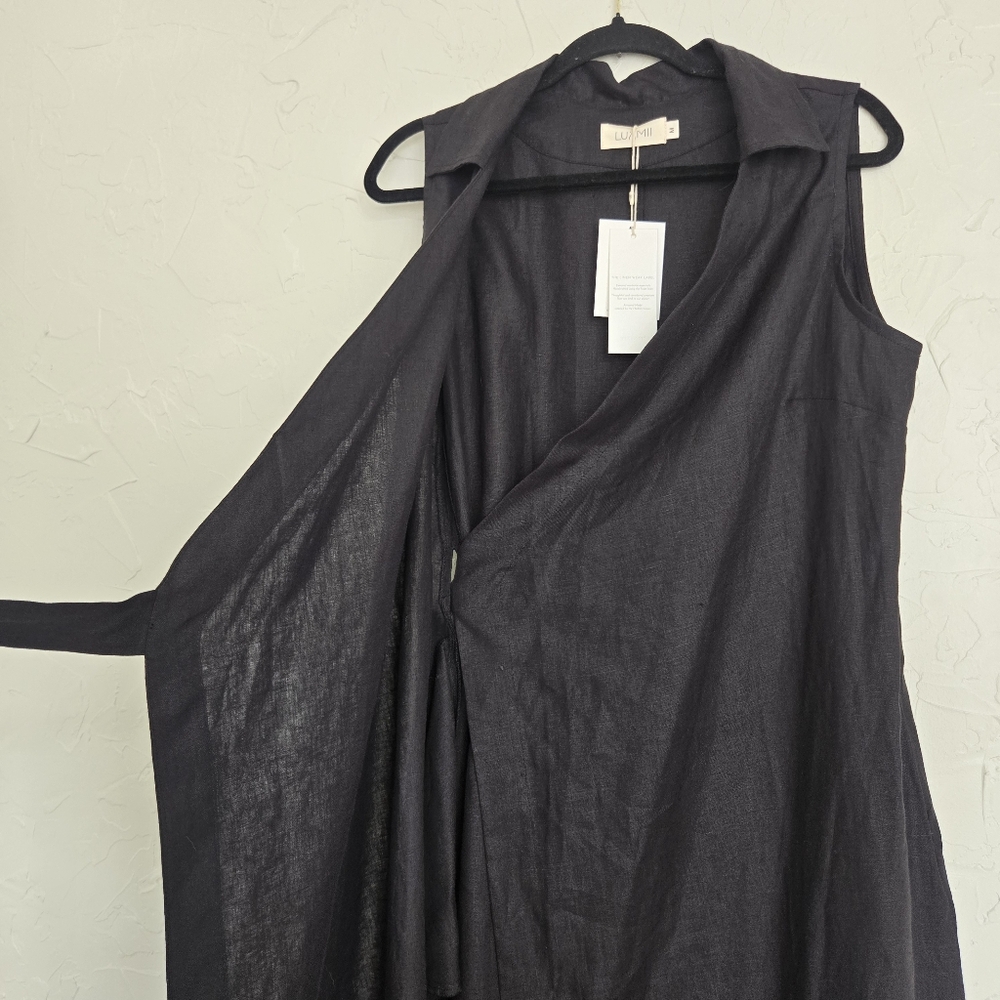 Sleeveless Black Asymmetrical Wrap Dress - Picture 8 of 13